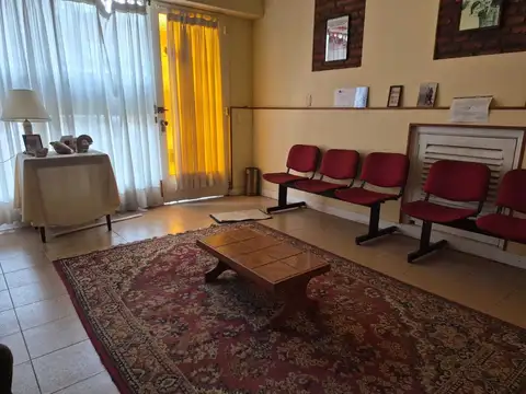 Oficina en Venta al Este