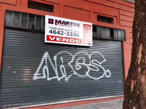 Avenida Lope De Vega 1100, Piso pb