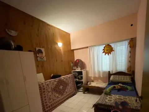 PH tipo casa 4 amb amplios en venta en Ciudadela