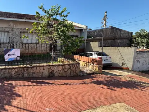 CF1279 - CASA EN VENTA - 3 DORMITORIOS - ZONA CENTRO