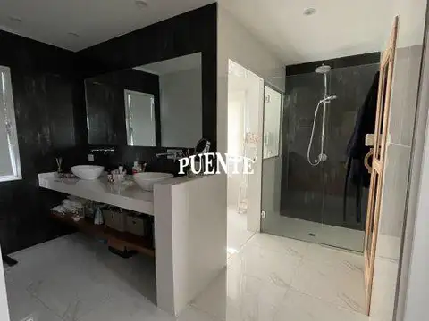 Casa en Alquiler A Estrenar