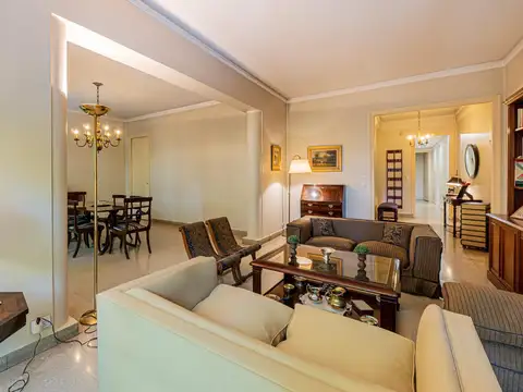 Departamento en Venta de 5 ambientes