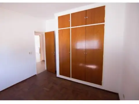Casa en Venta en Olivos, USD 320.000