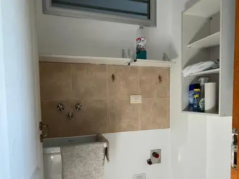 Departamento en Alquiler con 1 cocheras