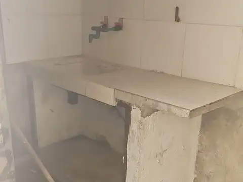 Local en Venta Via Pública