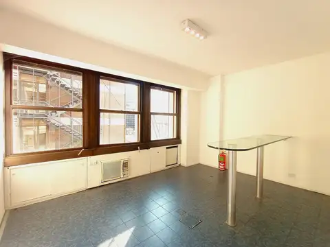 Oficina en Alquiler al Oeste