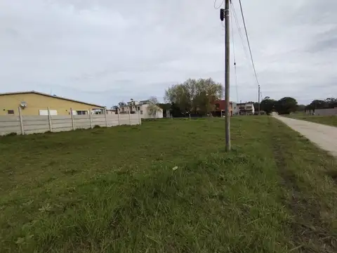 Terreno en Venta 13  mts Fondo