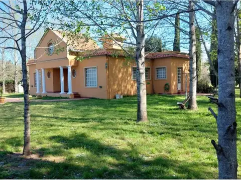 Casa en Alquiler en La Verdad, $ 1.200.000