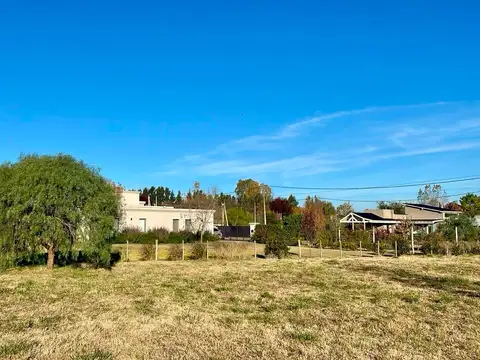 LOTE EN VENTA BARRIO HÍPICO, MERCEDES BS. AS.