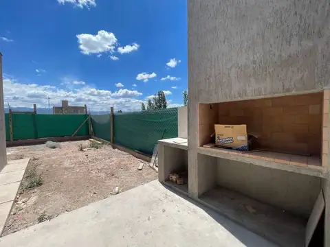 Casa en Venta - Bº La Quebrada - Lujan De Cuyo