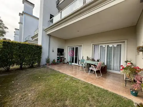 Aston Village 2 Amb con Jardin 100