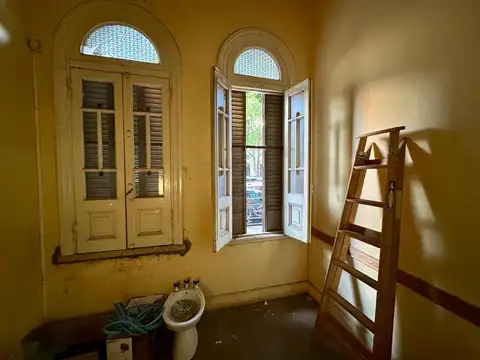 ALQUILER CASONA EN OV LAGOS AL 600