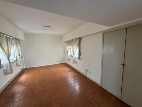 Bartolomé Mitre al 1300