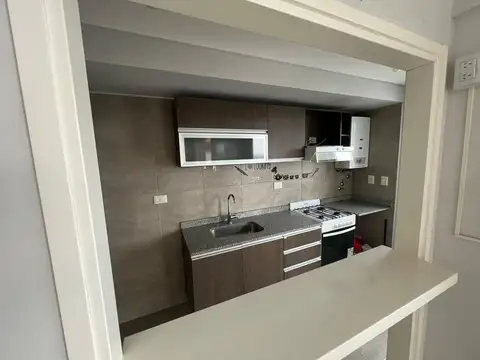 Departamento en Alquiler con 1 cocheras
