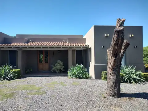 Casa en venta en Valle Escondido