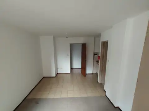 Paraná 400, Piso 6