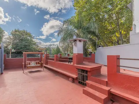 VENTA PH TIPO CASA 5 AMB C/PATIO Y TERRAZA PROPIA