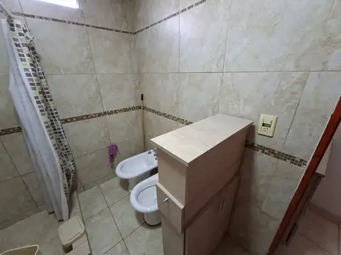 ALQUILER – DEPARTAMENTO DE DOS DORMITORIOS EN PLANTA ALTA