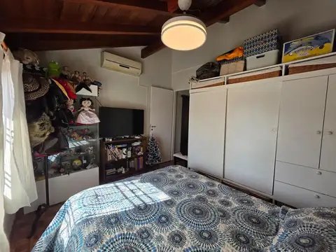 Casa a la Venta en Don Torcuato 4 Amb con Parque y Pileta