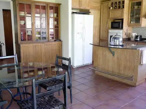 Casa en Alquiler Temporal al Este