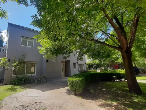 Casa en Venta en Santa Maria De Los Olivos!