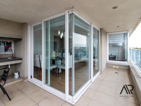 Departamento 5 ambientes con 2 baños