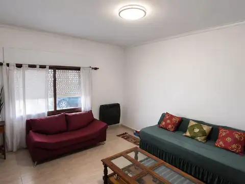 Venta. Departamento. 2 Ambientes. Luis Viale 3000