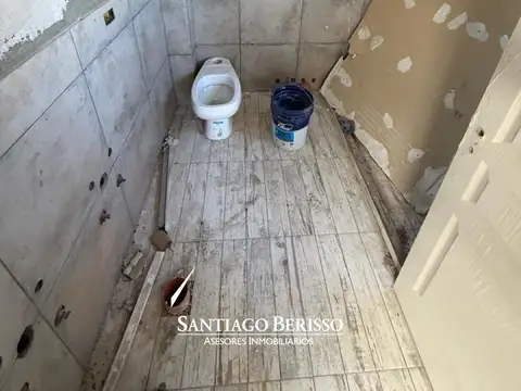CASA EN LOS CARDALES