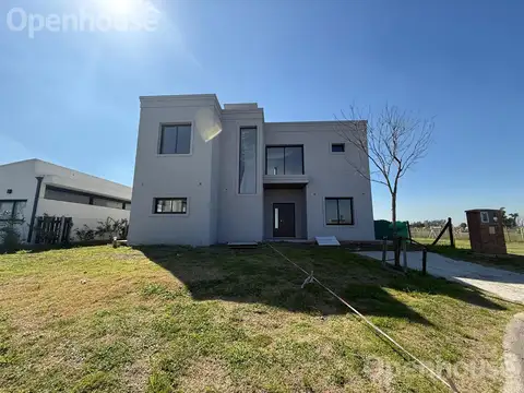 OPORTUNIDAD  Venta Casa EN BARRIO DE SAN PABLO  CONSULTANOS 