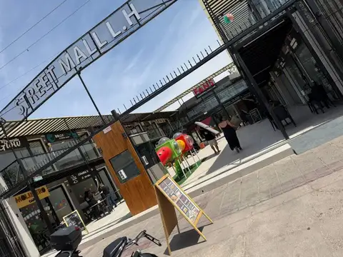 Avenida San Martín 700