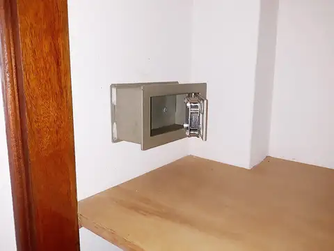 Hotel en Venta en La Lucila Del Mar, USD 680.000