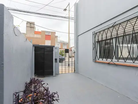 Depto Tipo Casa en Venta de 4 ambientes