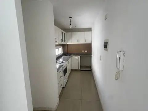 Departamento en Alquiler con 1 cocheras