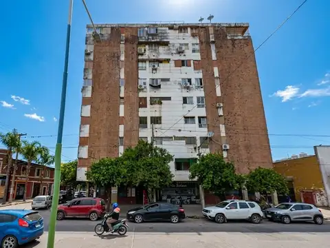 DEPARTAMENTO EN ALQUILER - AV ALEM 1758