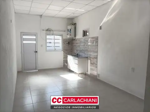 Casa en Alquiler en Las Parejas, $ 450.000