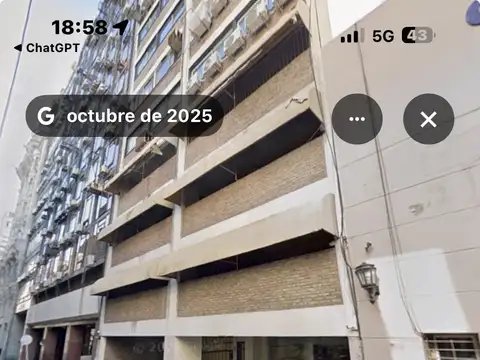 cochera en impecable ubicacion de la ciudad