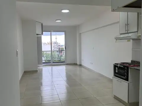 ALQUILER MONOAMBIENTE AL CONTRAFRENTE CON BALCON EN FLORES