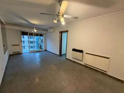 Departamento en Alquiler en Lanús, $ 900.000