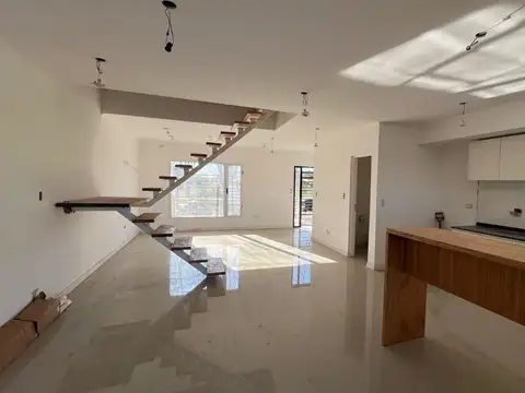 Depto Tipo Casa en Venta A Estrenar