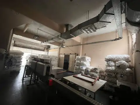 Galpon en Venta en Villa Ballester, USD 265.000