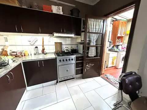 Depto Tipo Casa en Venta en Carapachay, USD 120.000