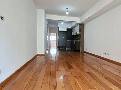 Amplio dto 2 amb - con espacio para lavarropas - balcon - muy luminoso