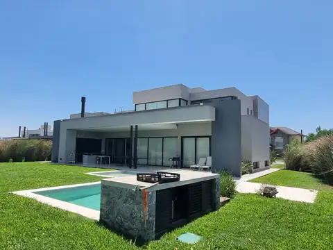 PROPIEDAD EN VENTA EN COUNTRY TERRAVISTA