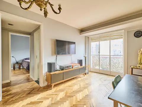 Venta Departamento 3 ambientes c/cochera - Palermo Botánico - Piso alto