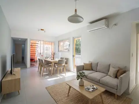PH tipo casa en Villa Urquiza · 112 m² · terraza, patio y escritorio · sin expensas