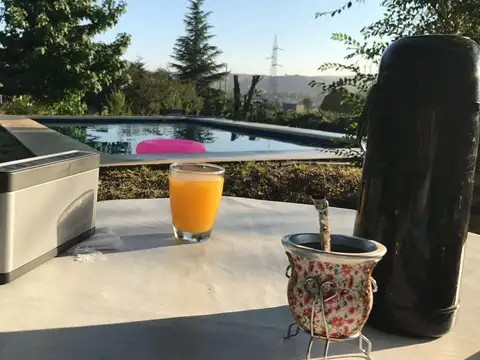 Avenida Malvinas Argentinas y 32