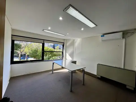 Oficina en Alquiler en Recoleta, $ 600.000