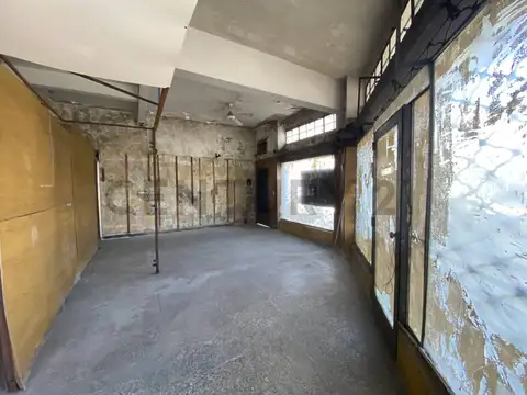 Local en Venta en Parque Avellaneda, USD 74.900