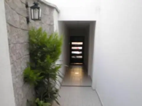 Depto Tipo Casa en Alquiler en Villa Urquiza, $ 950.000