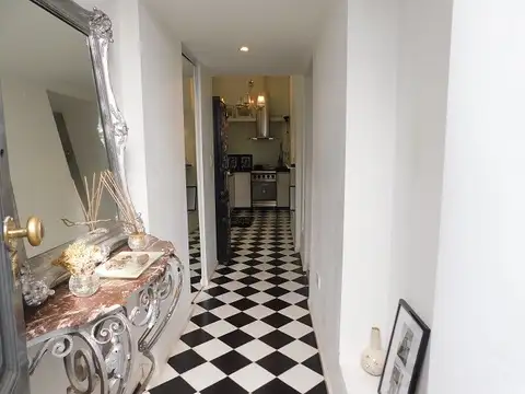 Depto Tipo Casa en Venta en San Telmo, USD 170.000